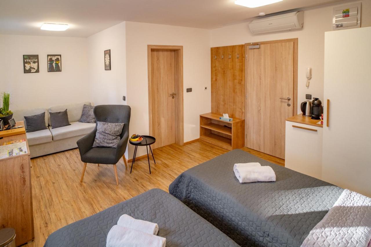 Hotel Smrz Sepekov Dış mekan fotoğraf
