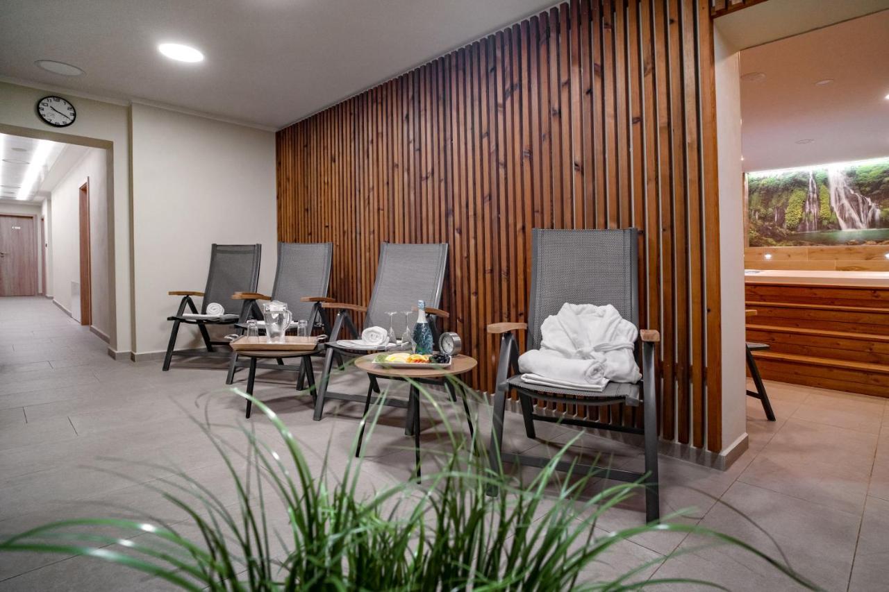 Hotel Smrz Sepekov Dış mekan fotoğraf