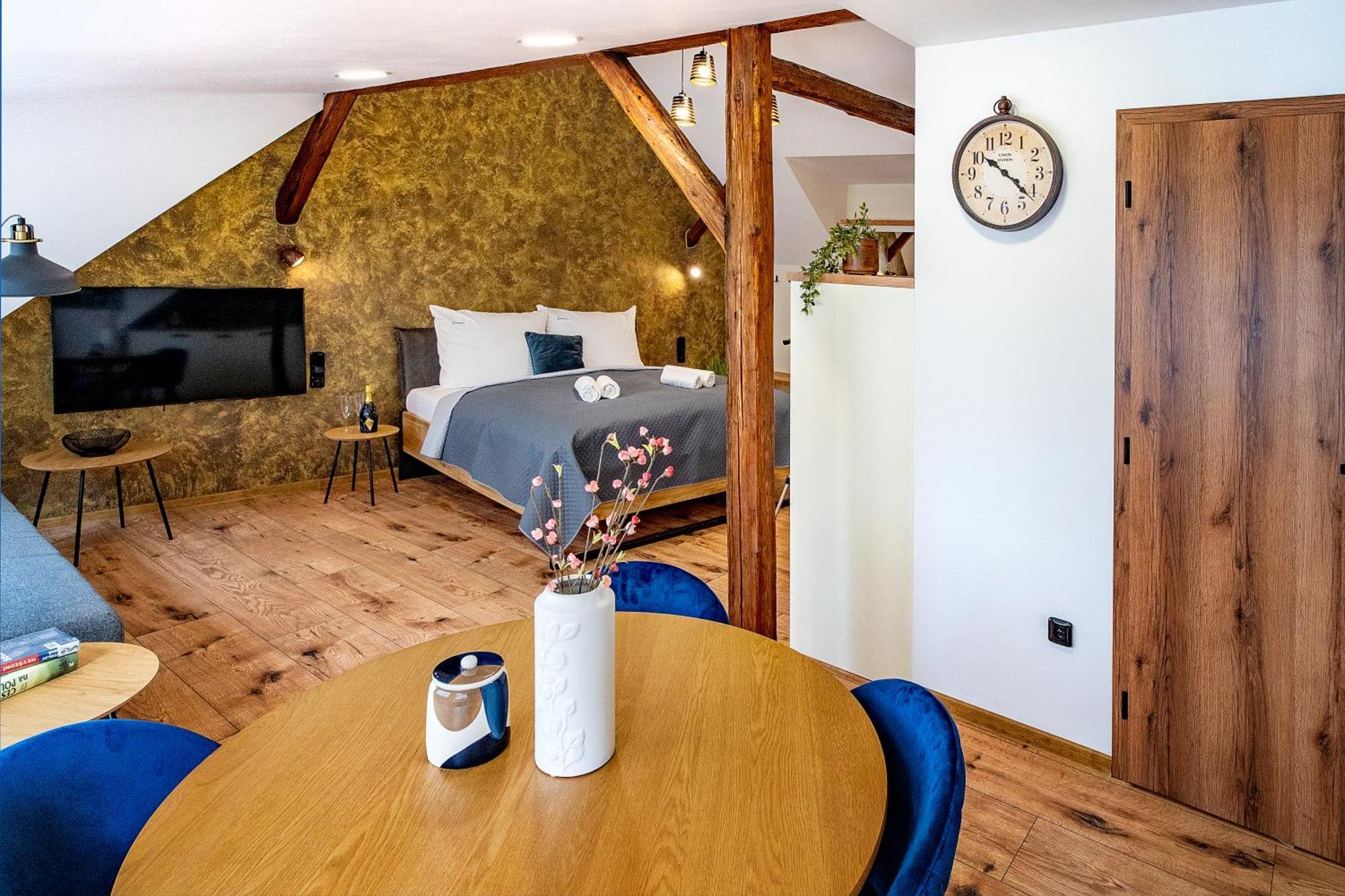 Hotel Smrz Sepekov Dış mekan fotoğraf